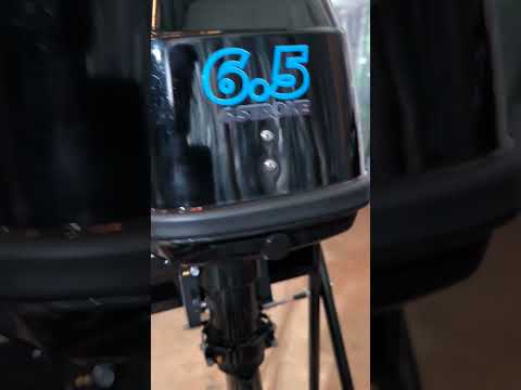 Motor Fuera de Borda Revolt 6.5HP a 4 Tiempos con Tanque Externo de 12L