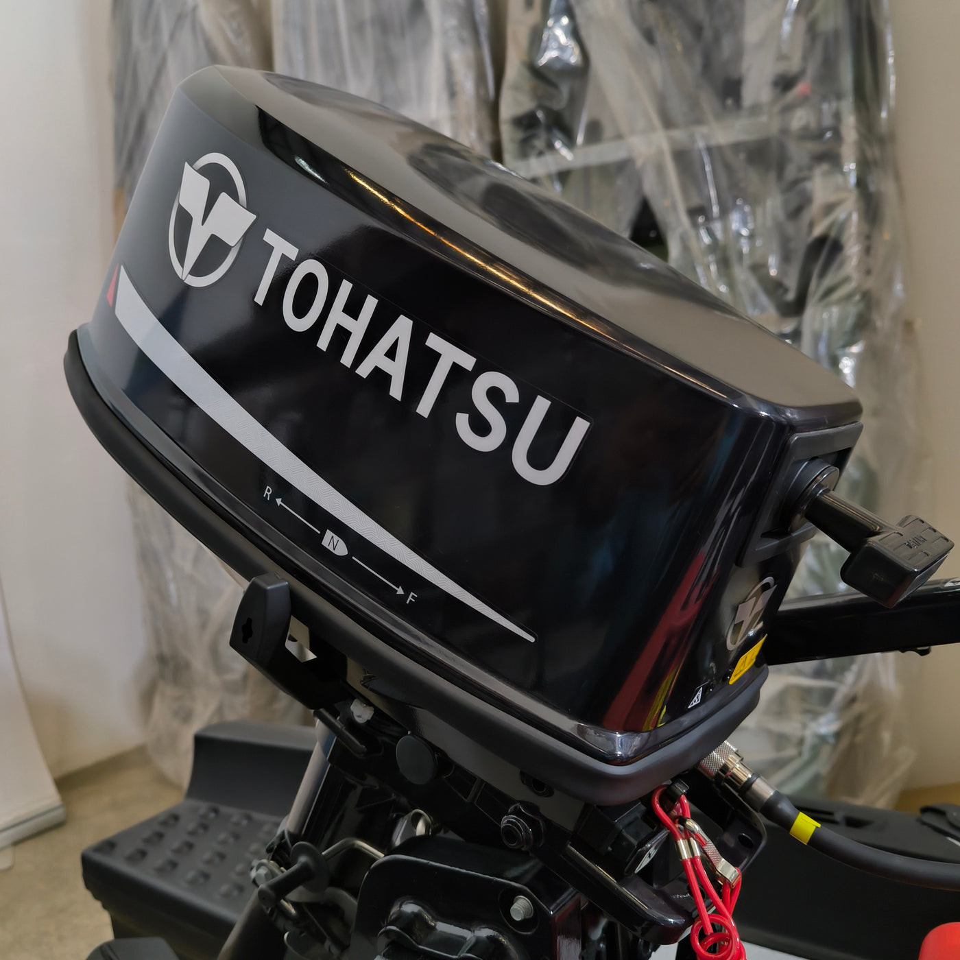 Motor Fuera de Borda Tohatsu 5 HP a 2 Tiempos