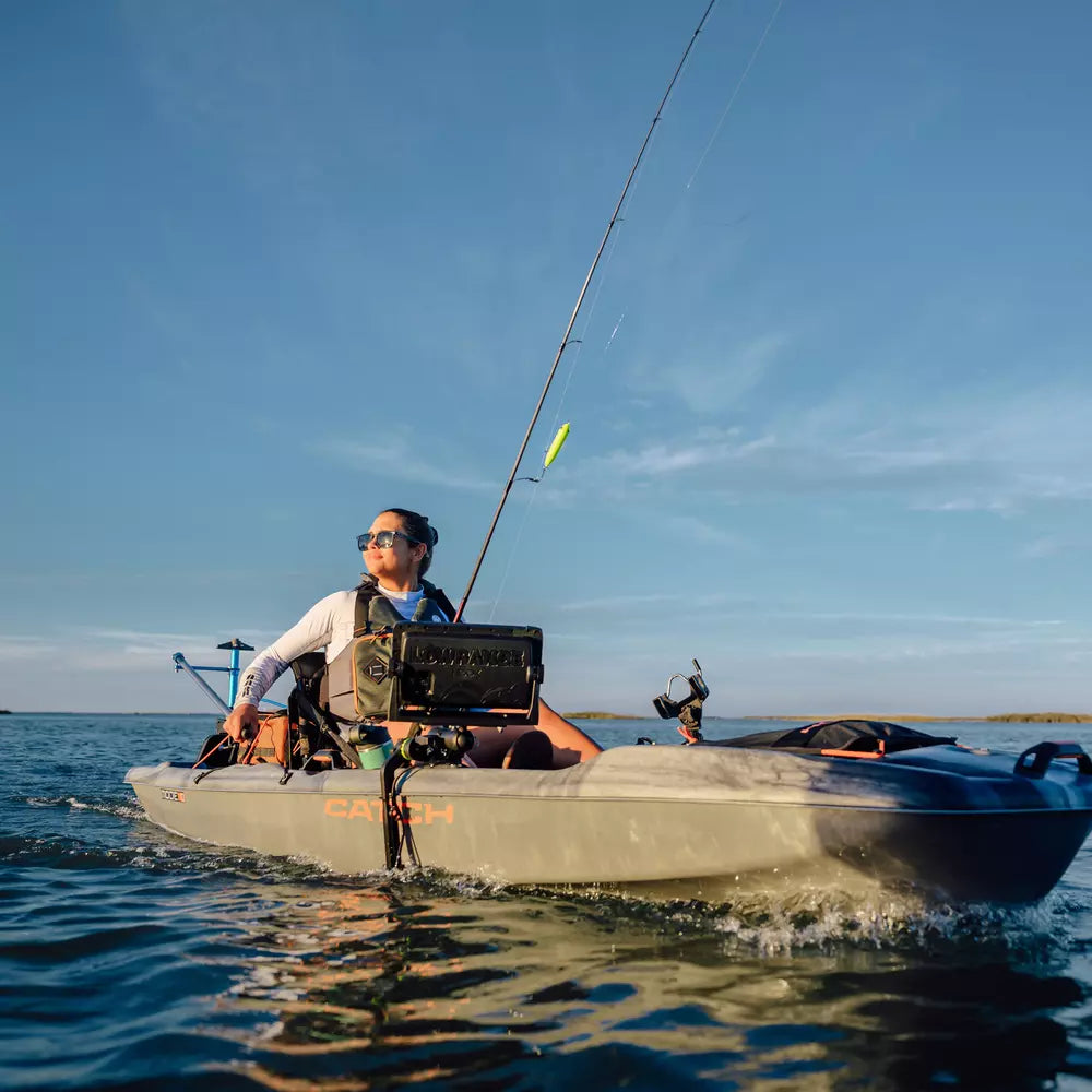 Kayak Pelican Catch Mode 110 TR - Estable, Rápido a Remo o Motor