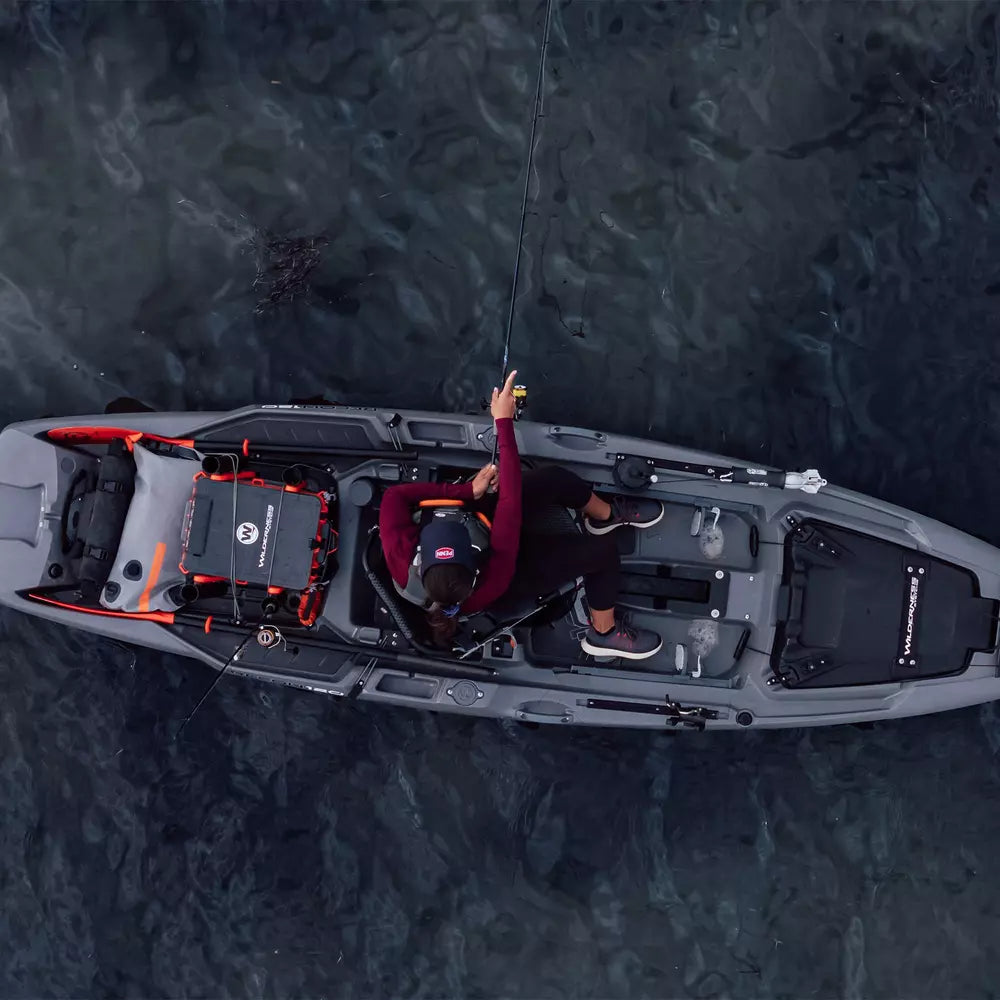 Kayak Wilderness Systems Recon HD - Propulsión a Remo o Motor
