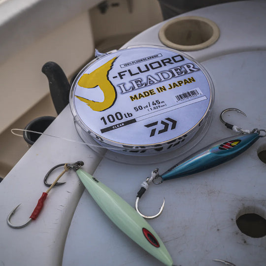 Leader de Fluorocarbono Daiwa J-Fluoro - Rollo 50 yardas